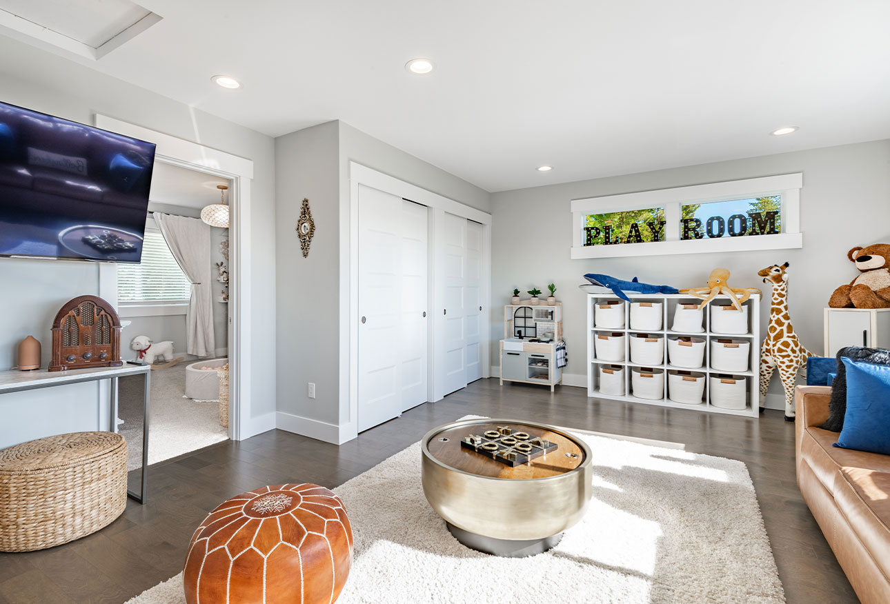 Family-&-Playrooms