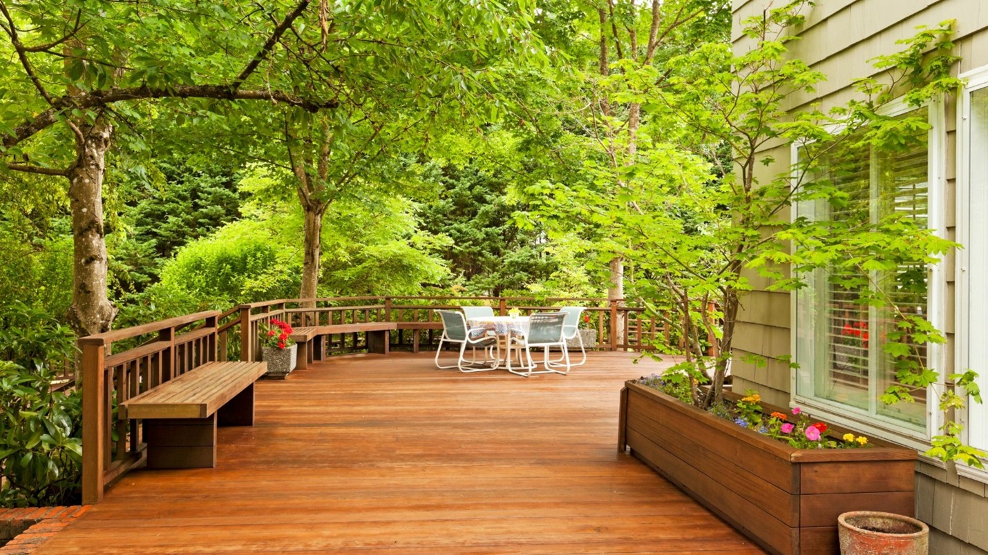 Deck Contractors