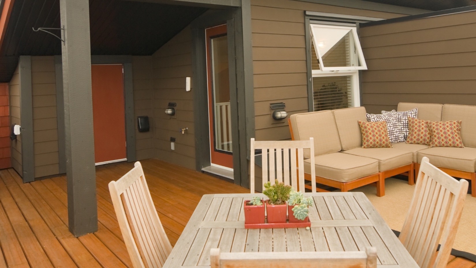 composite deck builder in Overland Park