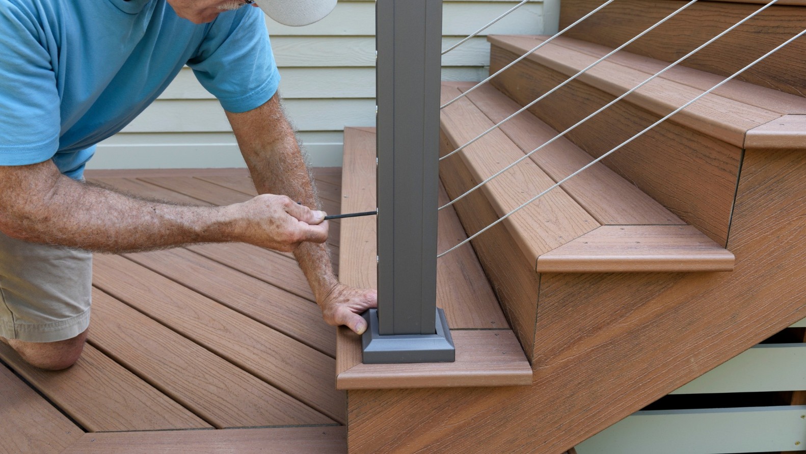 Deck Builder in Lenexa